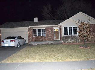 2304 Mohawk Dr, Garden City, KS 67846