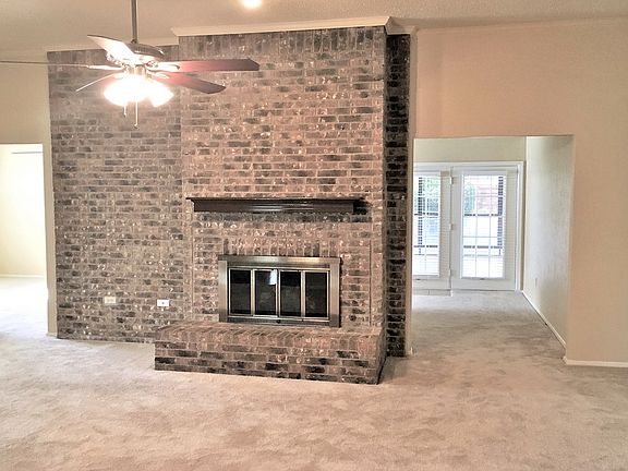 2nd image of 2611 Winterlake Dr