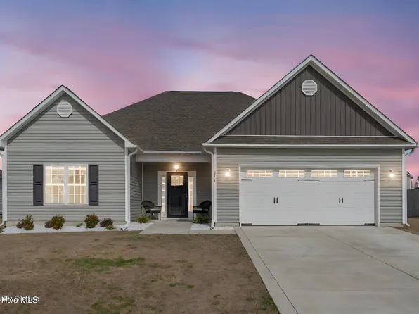 211 Moonstone Court, Jacksonville, NC 28546