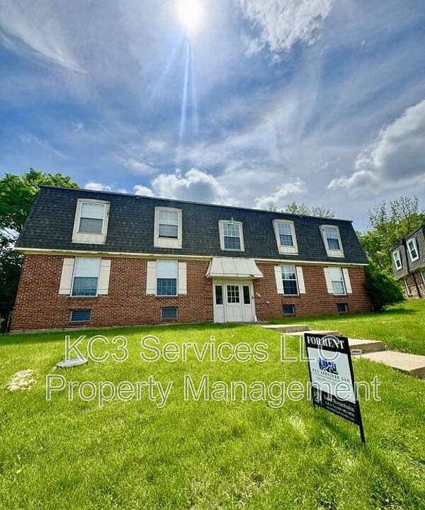 1st image of 8717 Countryshire Ln