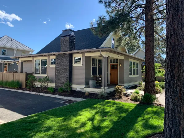 2555 NW Shields Dr #18, Bend, OR 97703