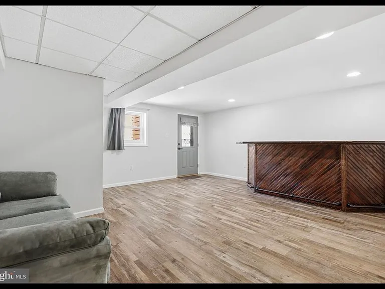 3408 Hess St #1 — Photo 16
