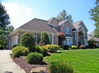 228 Alaqua Dr, Sewickley, PA 15143