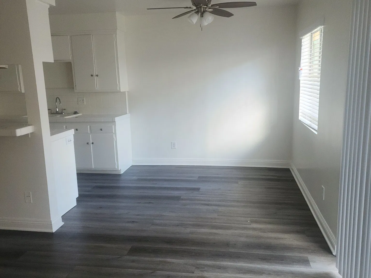 1 bed, 700 sqft, $2,000 — Photo 3