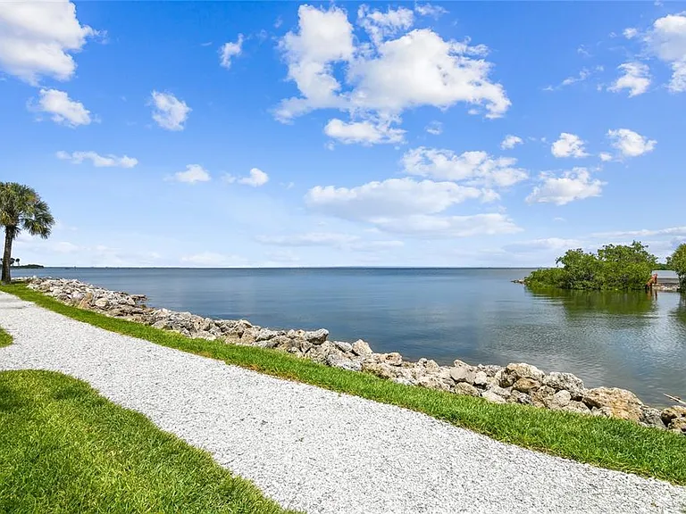 5000 Culbreath Key Way #2201 — Photo 43
