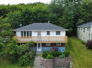 9 Coronation St, Corner Brook, NL A2H4X8