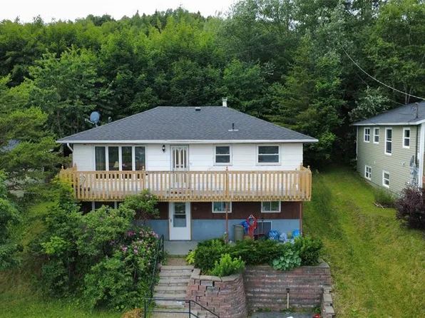 9 Coronation Street, Corner Brook, NL A2H4X8
