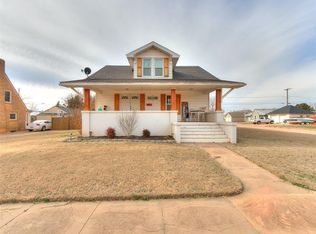 802 S 7th St, Kingfisher, OK 73750