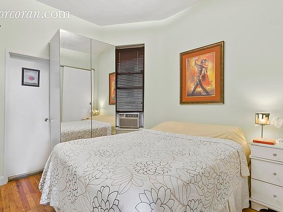 3rd image of 509 E 88th St APT 5C