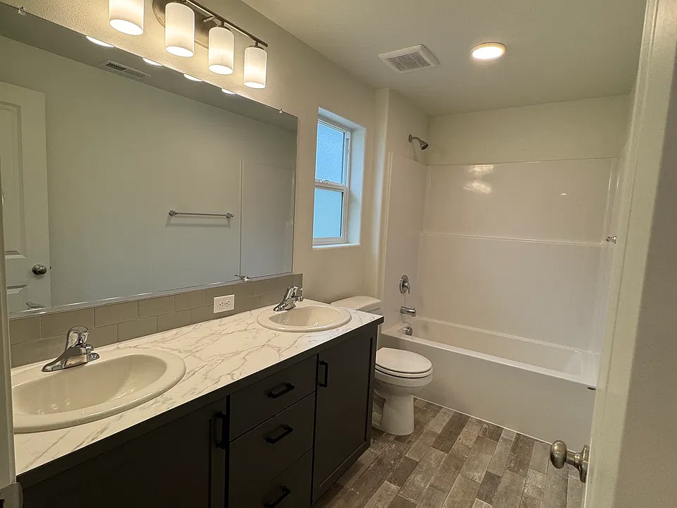 master bathroom--double vanity