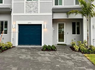 645 SE 14th Ct, Homestead, FL 33034