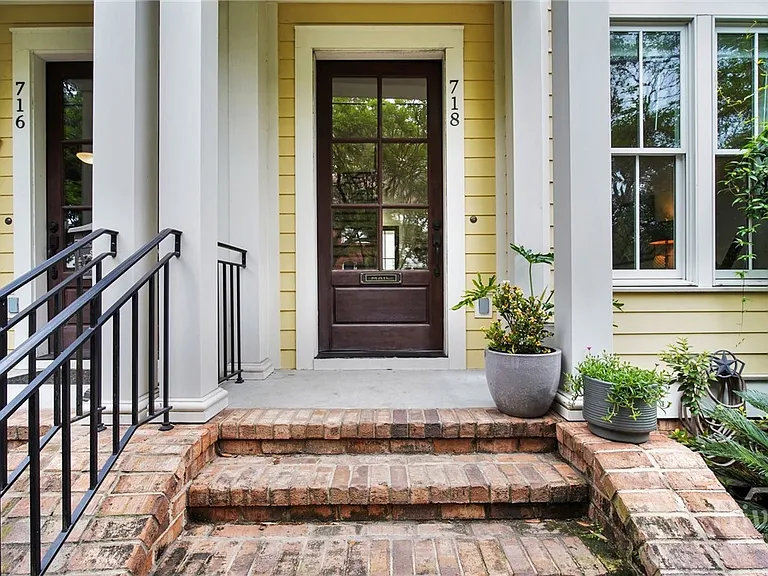 718 Tattnall St — Photo 1