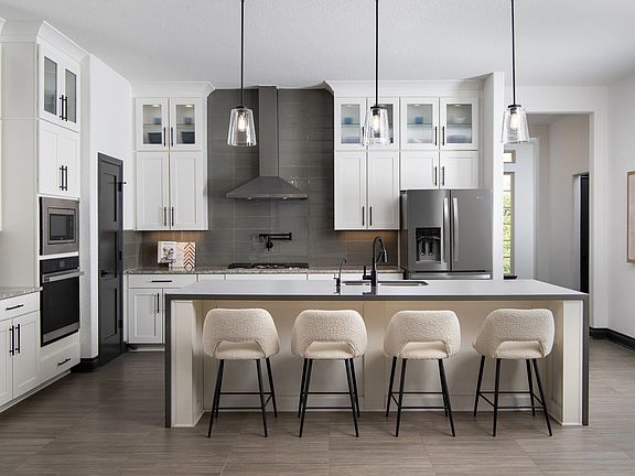 Megan s Landing - Alexander II Interior Image 3