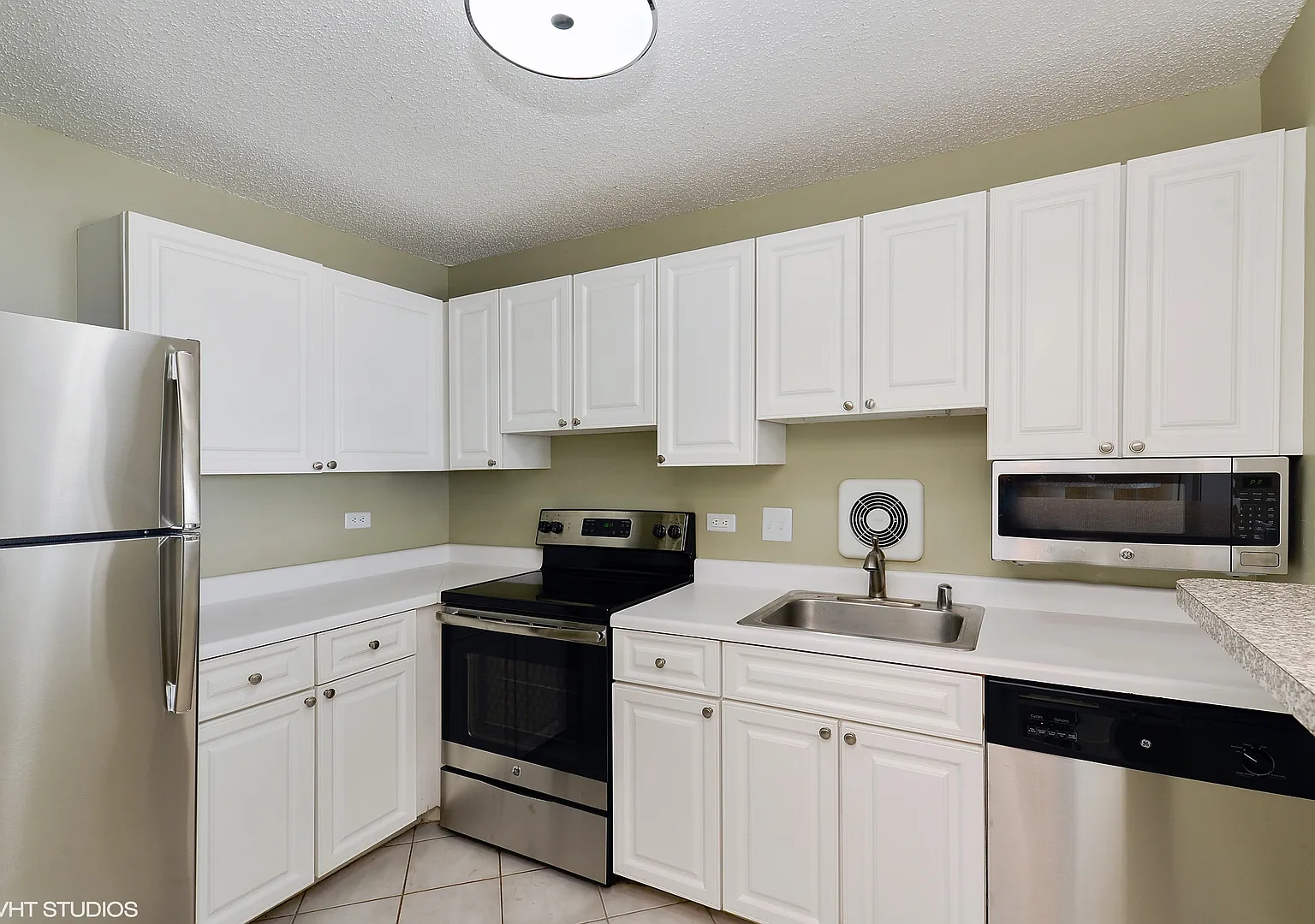 1 bed, 650 sqft, $2,500 — Photo 4