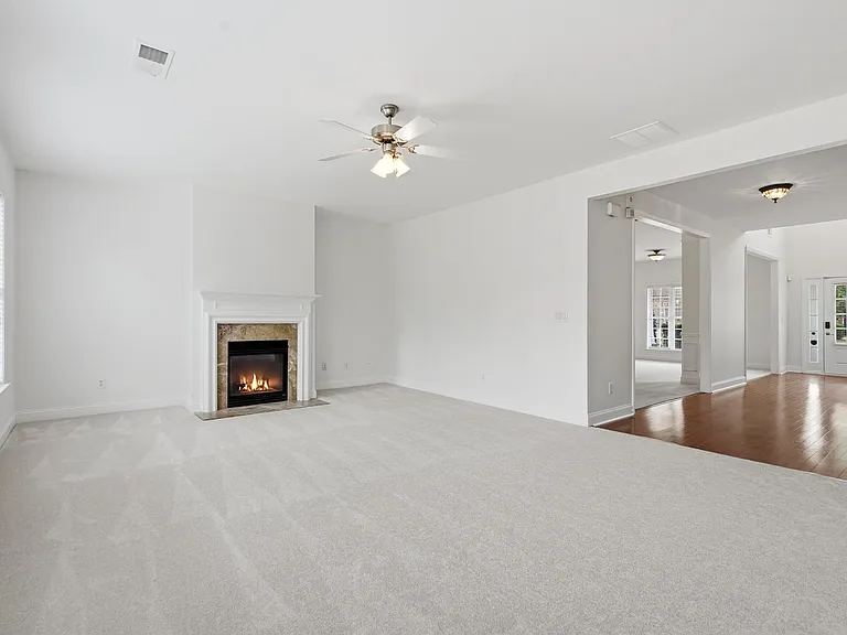 3320 Pebble Ridge Ln — Photo 7