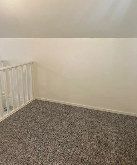 627 Fairholm Ave — Photo 12