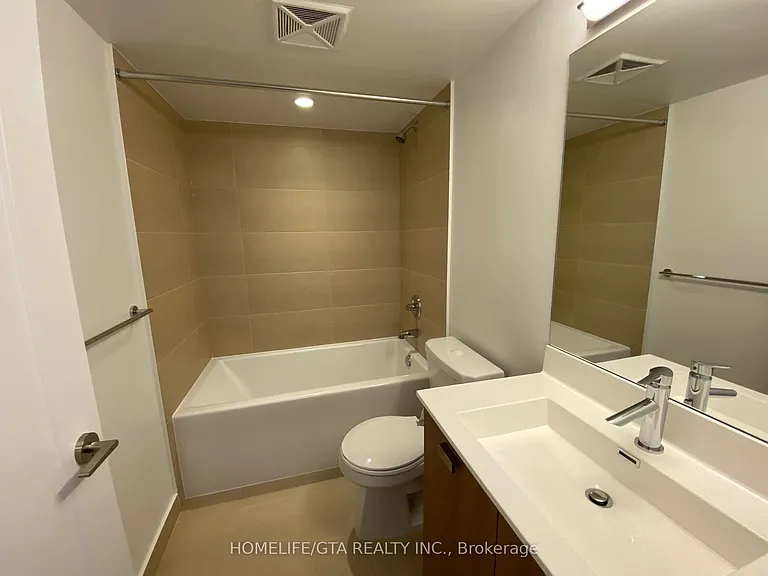 275 Village Green Sq #2120 — Photo 11