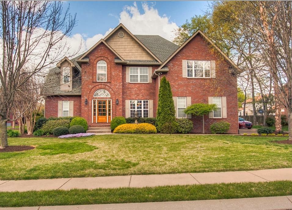 1st image of 2655 Churchill Dr
