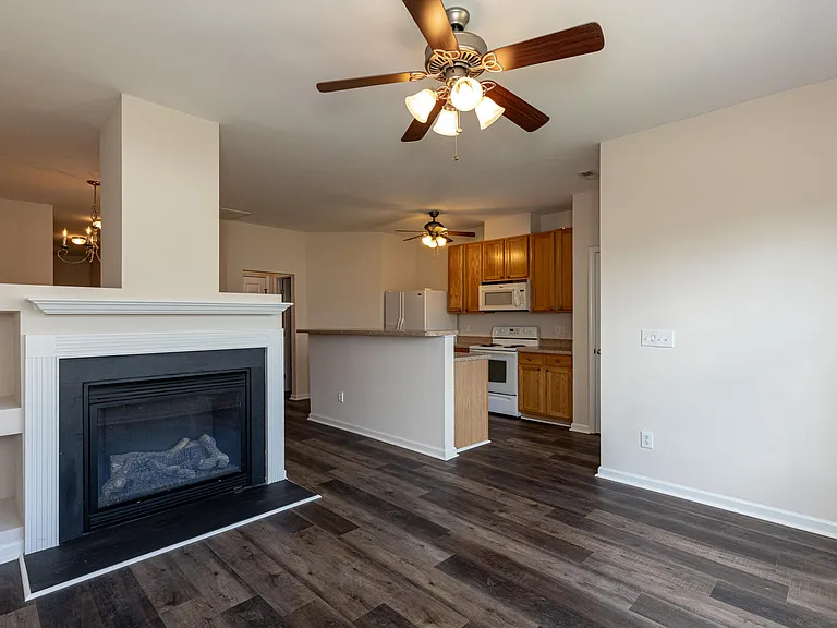 541 Writers Way — Photo 14
