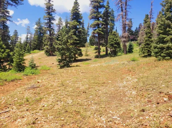 6140&6150 W Park Dr, Alton, UT 84710