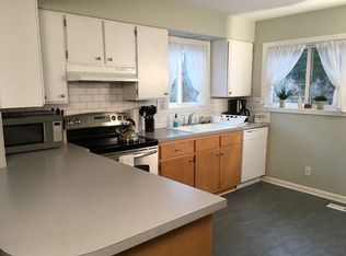 4208-4212 SE Steele St, Portland, OR 97206