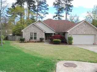 22 Pine Breeze Ct, Little Rock, AR 72210