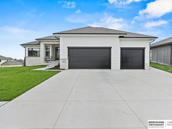 10317 S 191st Ave, Omaha, NE 68136