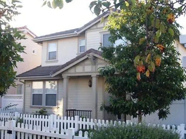 2336 S Nightshade Ln, Santa Maria, CA 93455