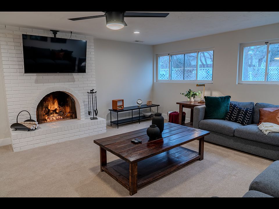 1st image of 8252 S Escalante Dr