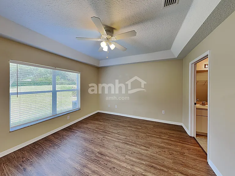 11002 Newbridge Dr — Photo 10