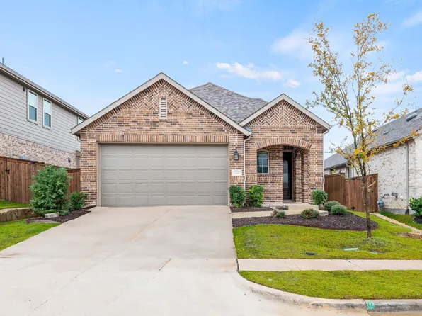 1816 Coronet Ave, Aubrey, TX 76227