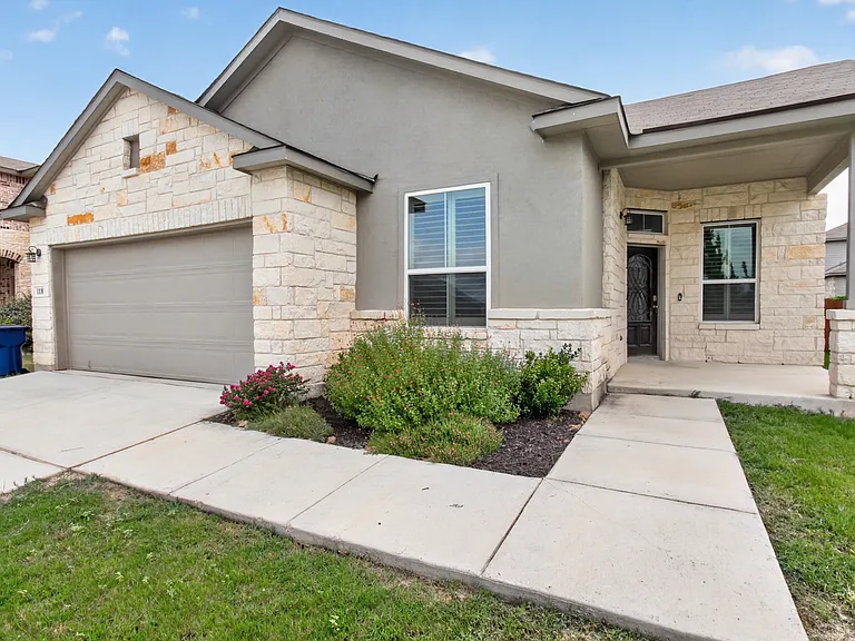 118 Chisel Point — Photo 1