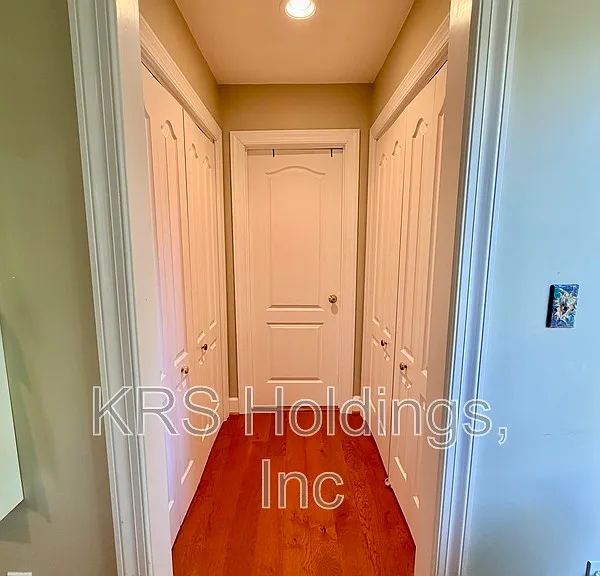 1025 Blackburn Blf — Photo 14