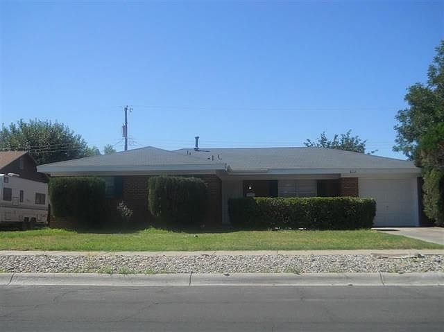 1st image of 612 E La Paloma Ln