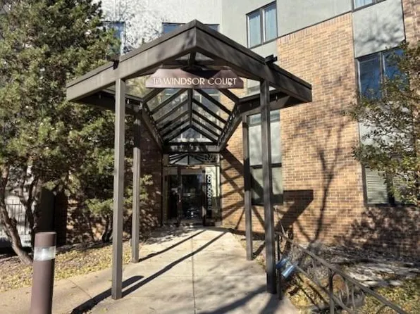 10 Windsor Ct APT 214, New Brighton, MN 55112
