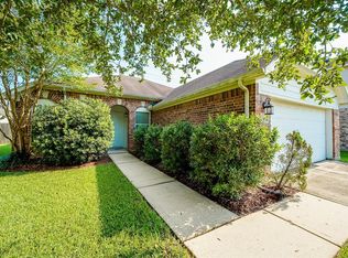 1330 Collier Point Ln, Fresno, TX 77545