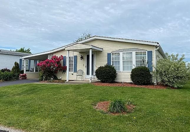 1st image of 115 Ridge Ln