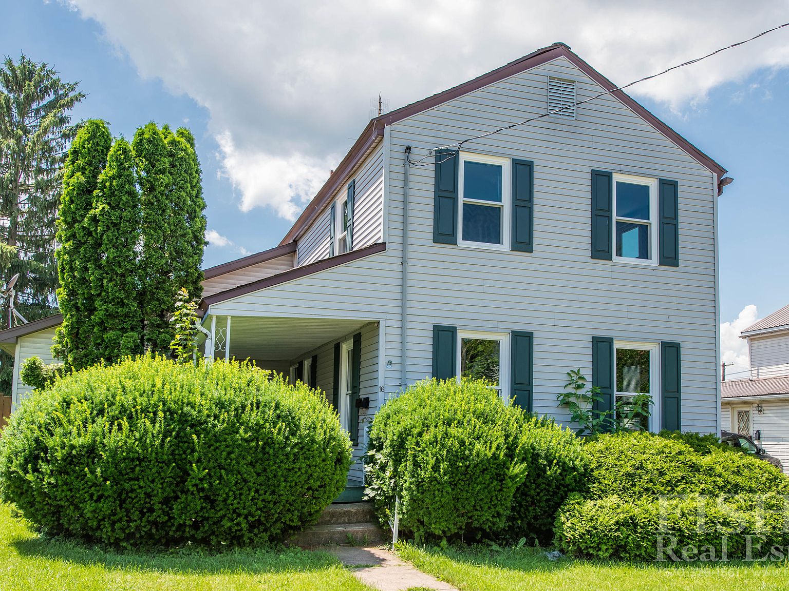 16 N Market St, Muncy, PA 17756 Zillow