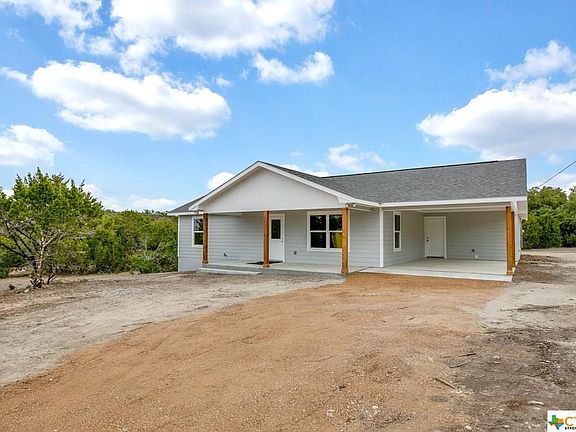 3rd image of 1060 Poplar Ct