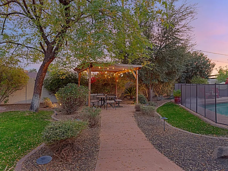 6821 E Vista Dr — Photo 21