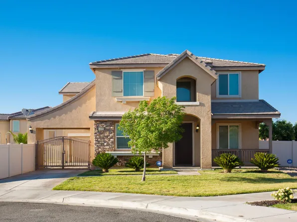 6695 Lasseron Dr, Palmdale, CA 93552
