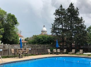 400 W Cook St #1, Springfield, IL 62704