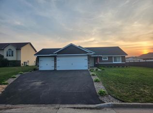 1243 Quail Run, New Richmond, WI 54017