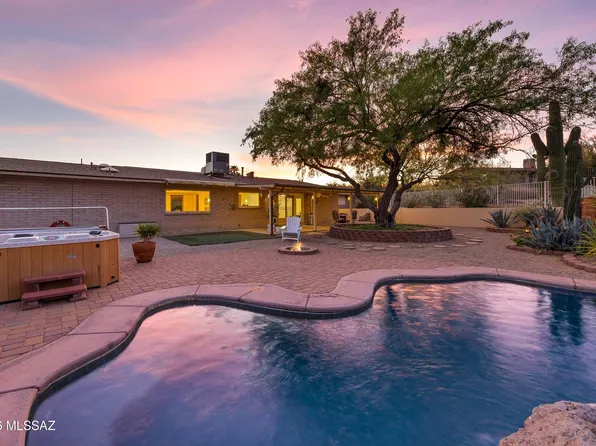 10180 N Rancho Sonora Dr, Oro Valley, AZ 85737