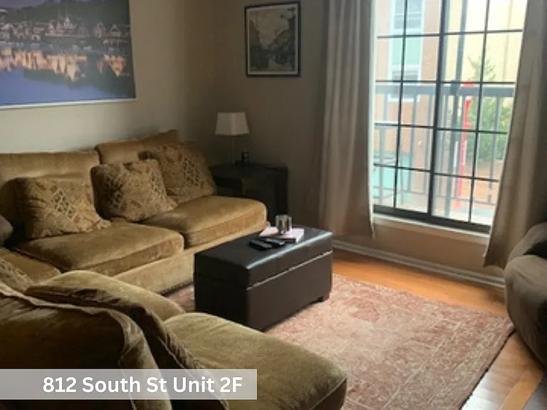 Queen Village Boutique — Photo 8
