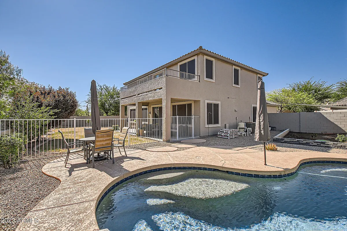 Building Photo - 8370 W Spur Dr