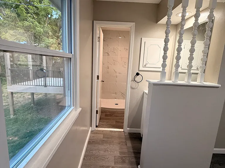 1632 S Kenwood St — Photo 32