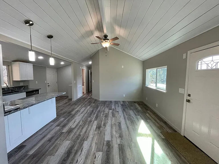 12909 La Barr Meadows Rd — Photo 3