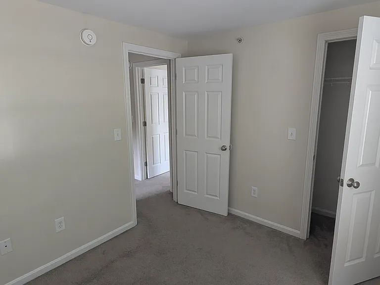30 Knight St #1 — Photo 10