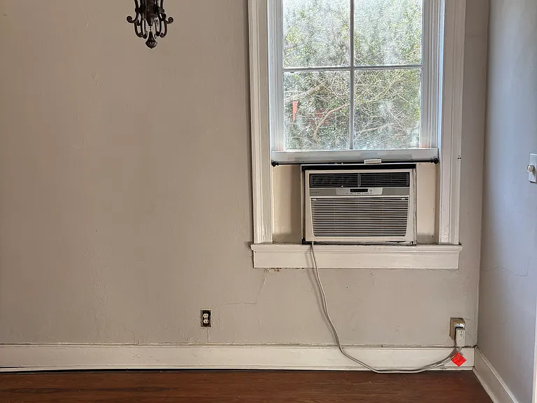 514 Madison St #8 — Photo 3